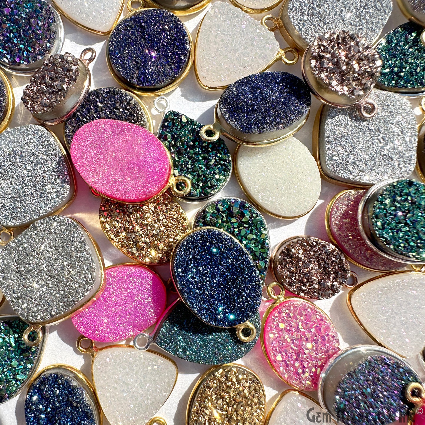 Druzy Gemstone Craft Pack, Single Bail Necklace Pendants, Mix Shape Natural Druzy, DIY Jewelry Starter Kit, Supply Kit, 20 pcs