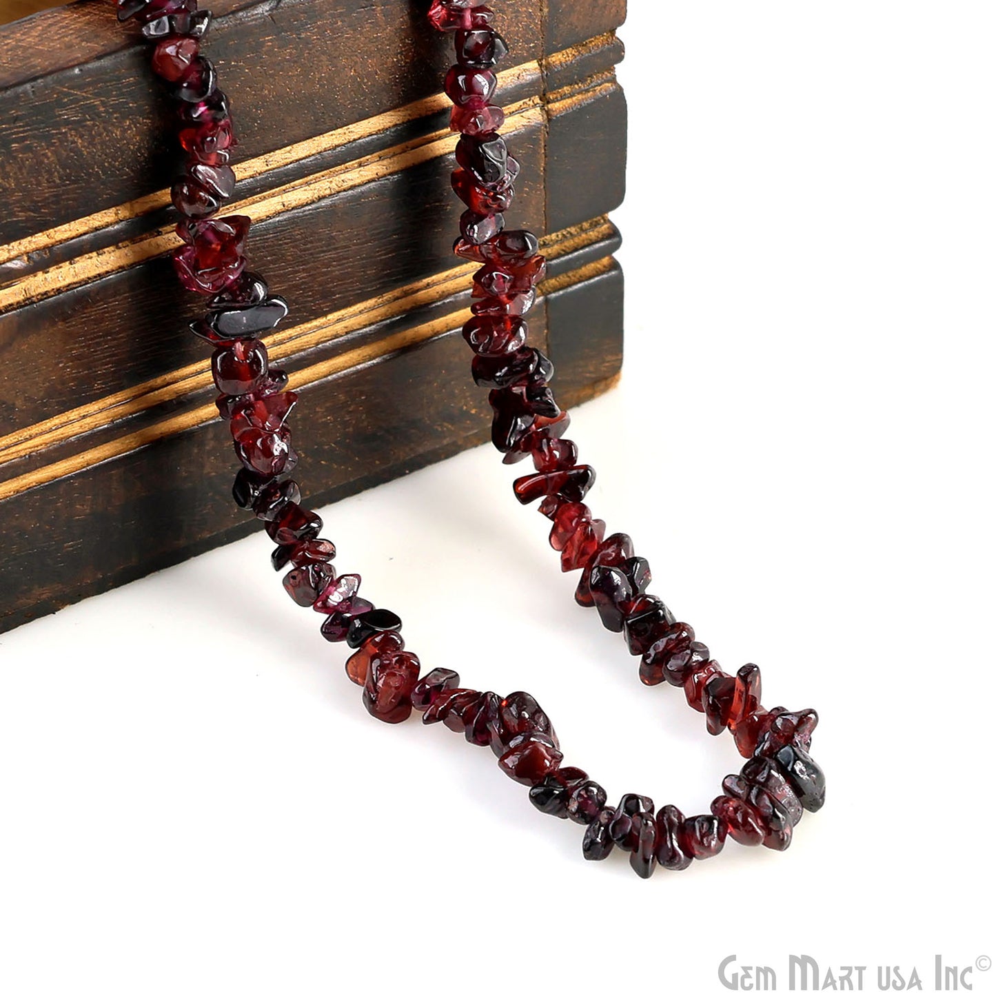 Garnet Chip Beads, 34 Inch, Natural Chip Strands, Drilled Strung Nugget Beads, 3-7mm, Polished, GemmartUSA (CHGT-70001)