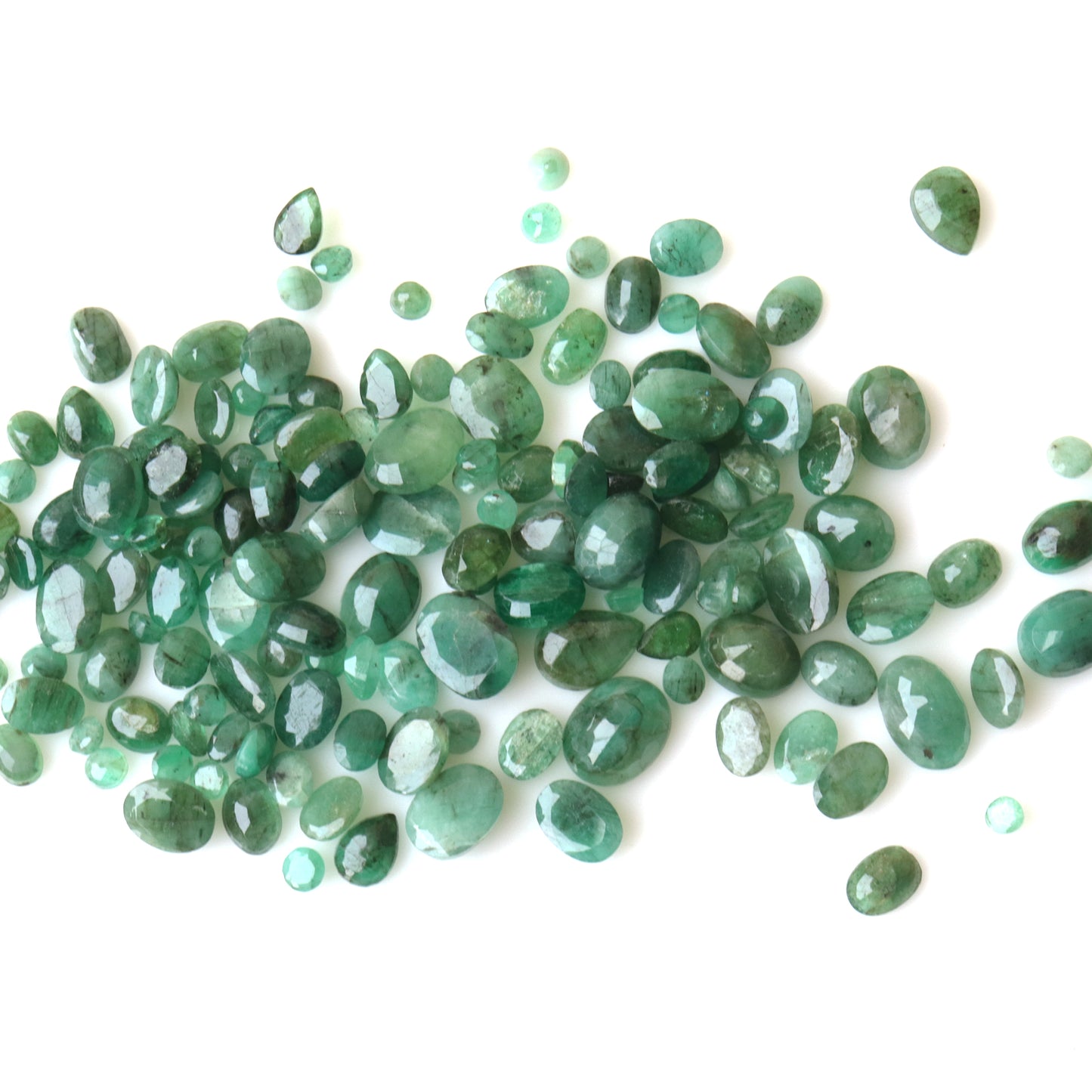 Emerald Wholesale Gemstones, 100% Natural Precious Gems, Green Faceted Loose Gems, Mix, Oval, 108 Carats
