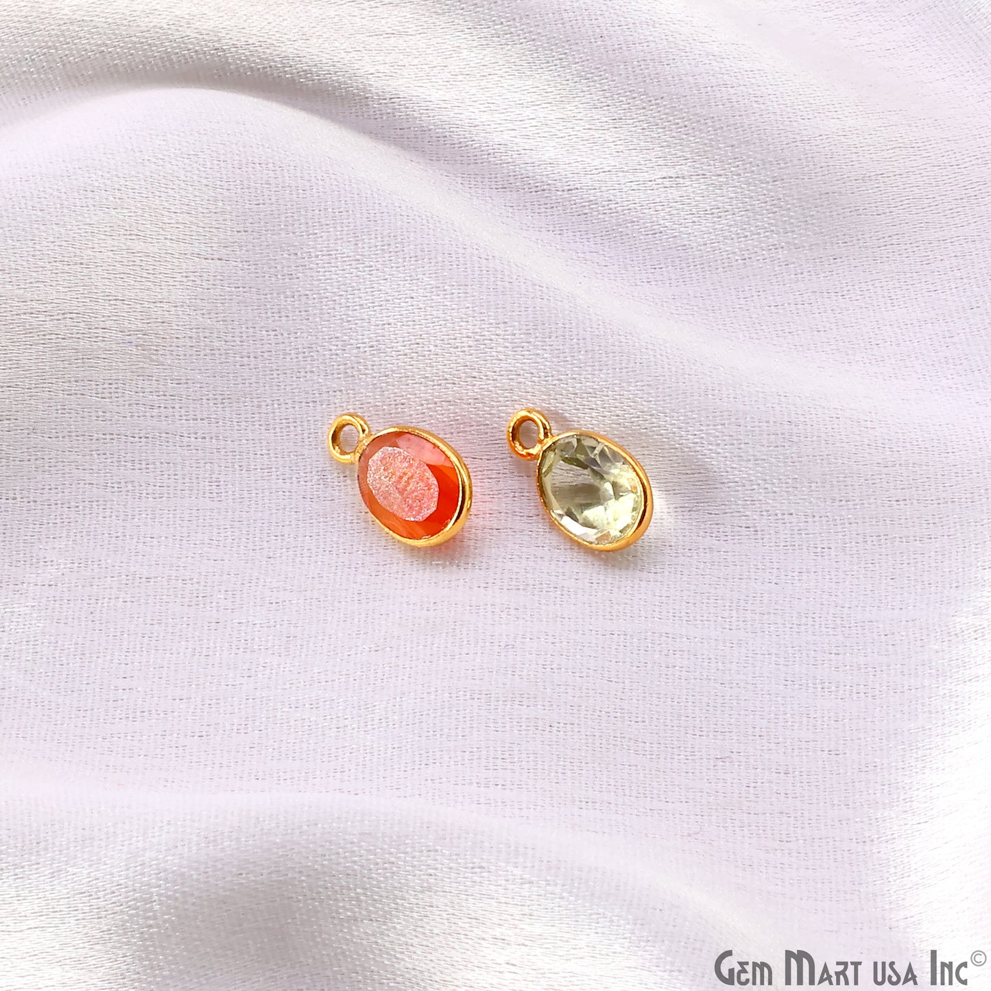 Oval 6x8mm Brilliant Cut Gold Plated Bezel Single Bail Connector