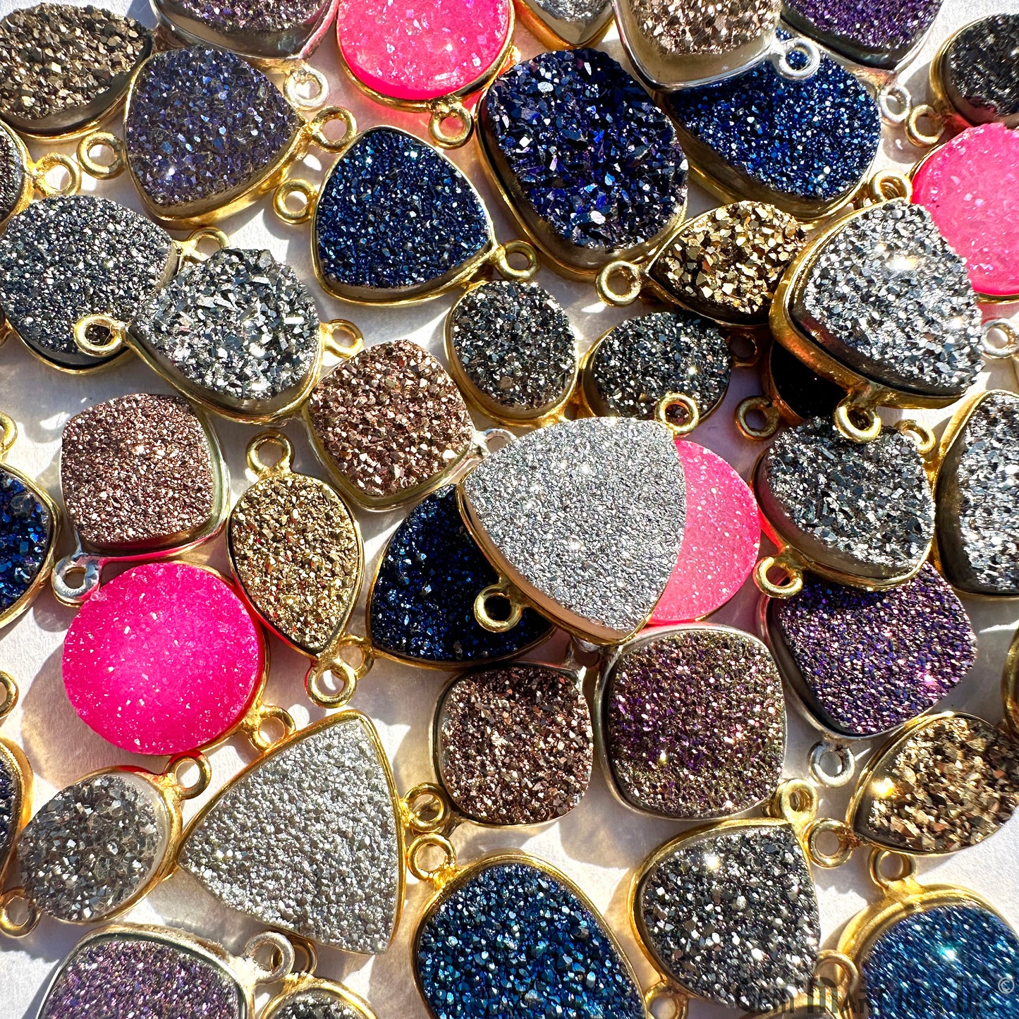 Druzy Gemstone Necklace Pendant Craft Pack, Raw Mix Shape Natural Gemstone, DIY Jewelry Starter Kit, Gemstone Supply Kit, 20 pcs,