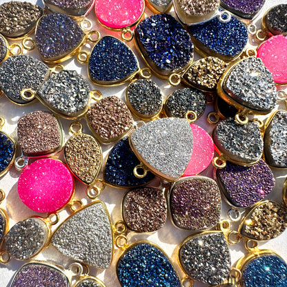 Druzy Gemstone Necklace Pendant Craft Pack, Raw Mix Shape Natural Gemstone, DIY Jewelry Starter Kit, Gemstone Supply Kit, 20 pcs,