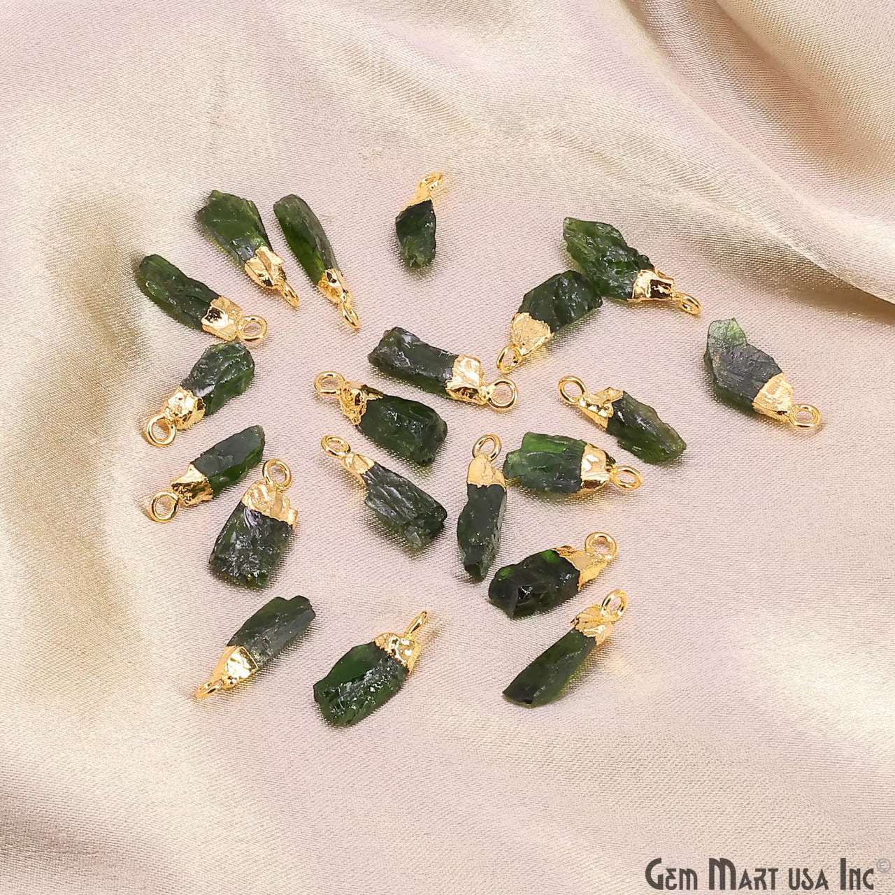 Raw Chrome Diopside Gemstone 18x5mm Organic Shape Gold Edged Single Bail Connector Charm