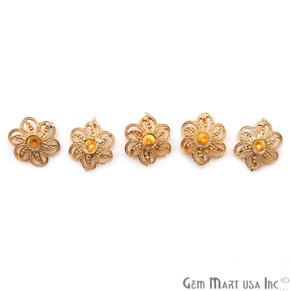 Flower Shape Gold Plated Finding Jewelry Charm - GemMartUSA