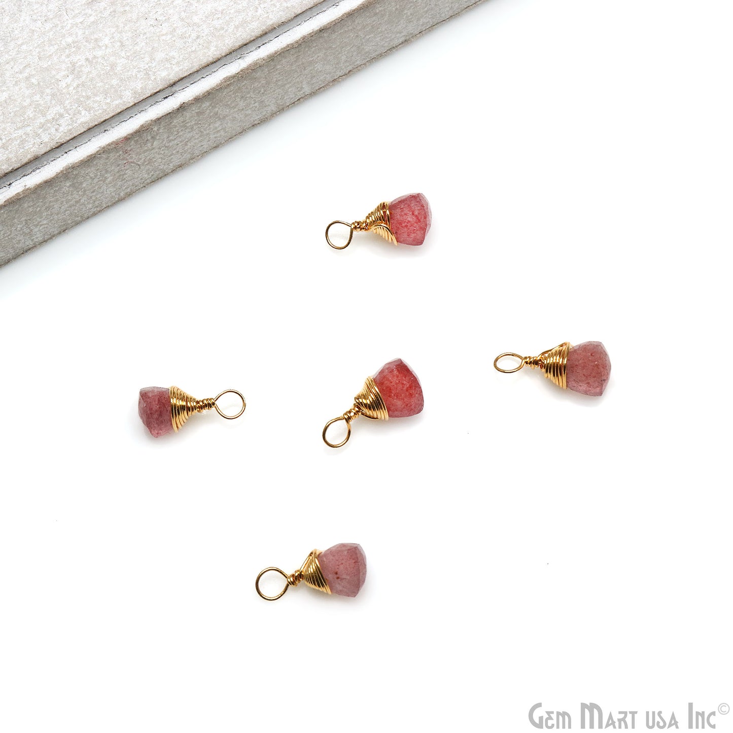 Strawberry Quartz Trillion 5mm Gold Wire Wrapped Connector