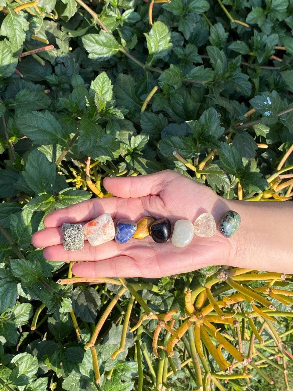 8pc Lot Tumble Stone, Multi Color Beautiful Seven Stone Set, Reiki stones, Healing crystal, 1 Rough Stone , 26X18MM