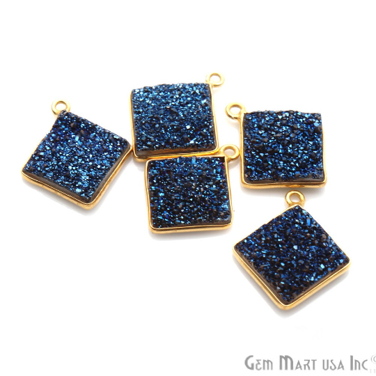 Blue Titanium Druzy 12mm...